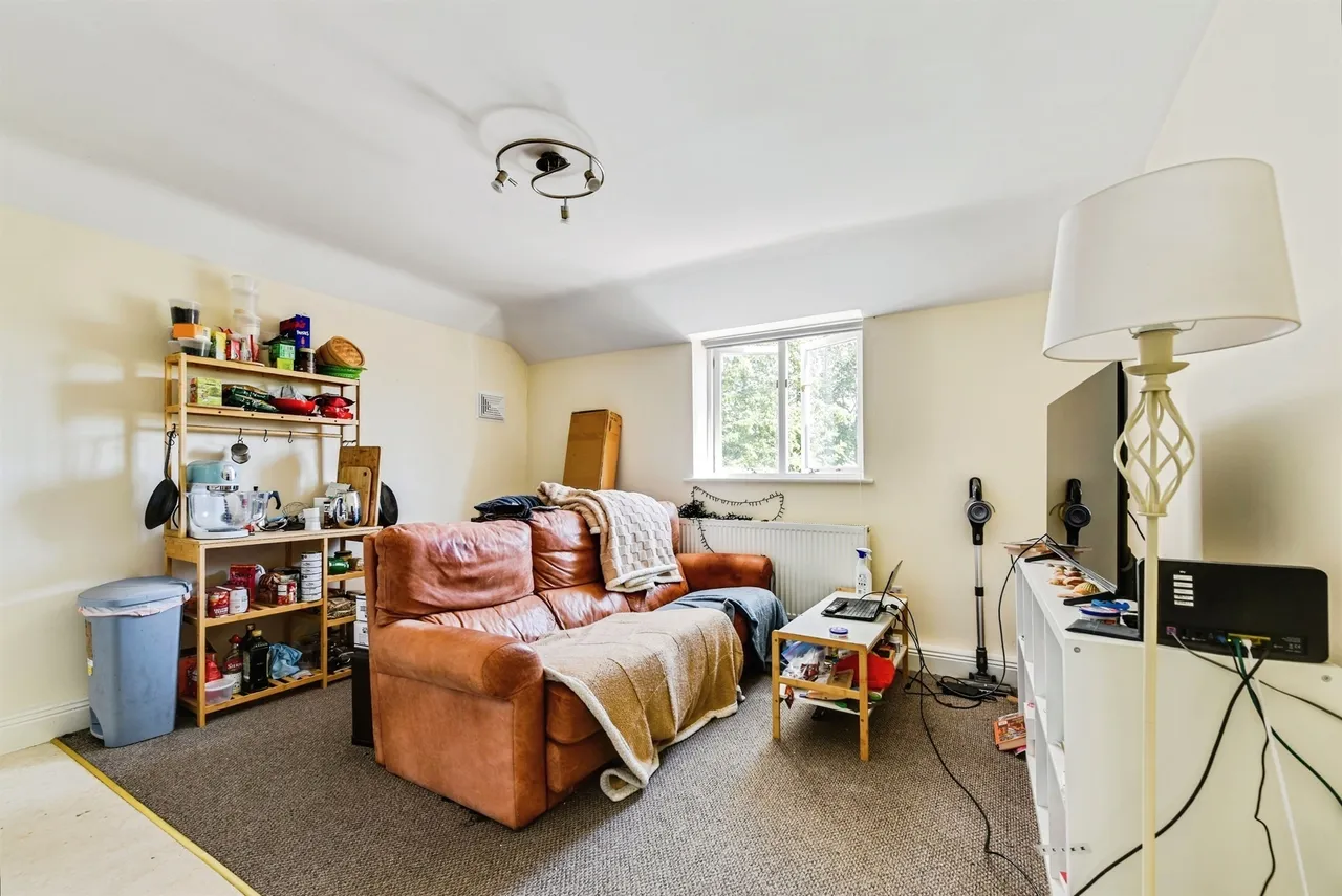 William Kimber Crescent, Headington, OX3, photo 4