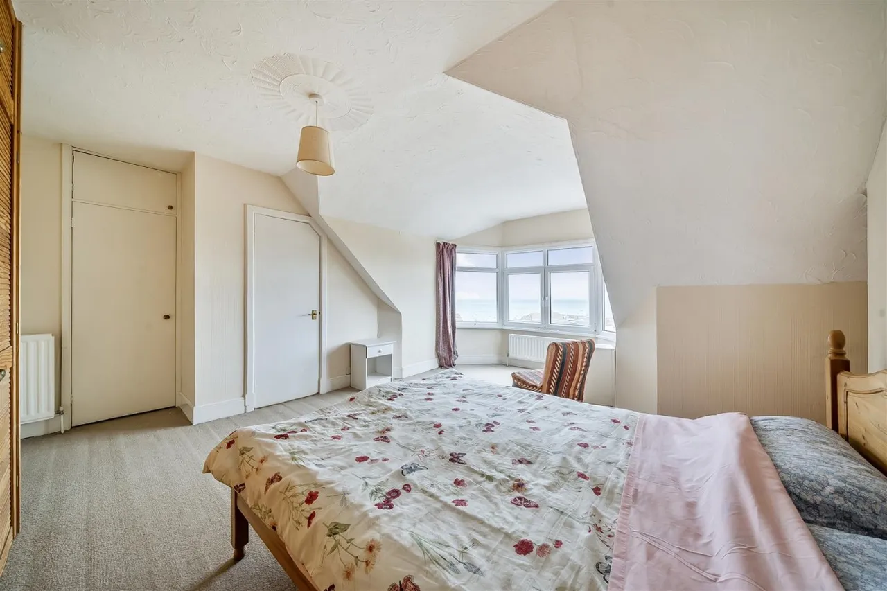Cluny Crescent, Swanage, BH19, photo 20