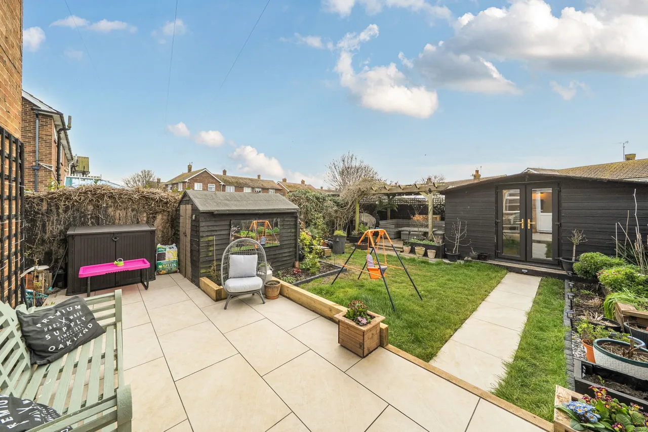 Linksfield Road, Westgate On Sea, photo 14