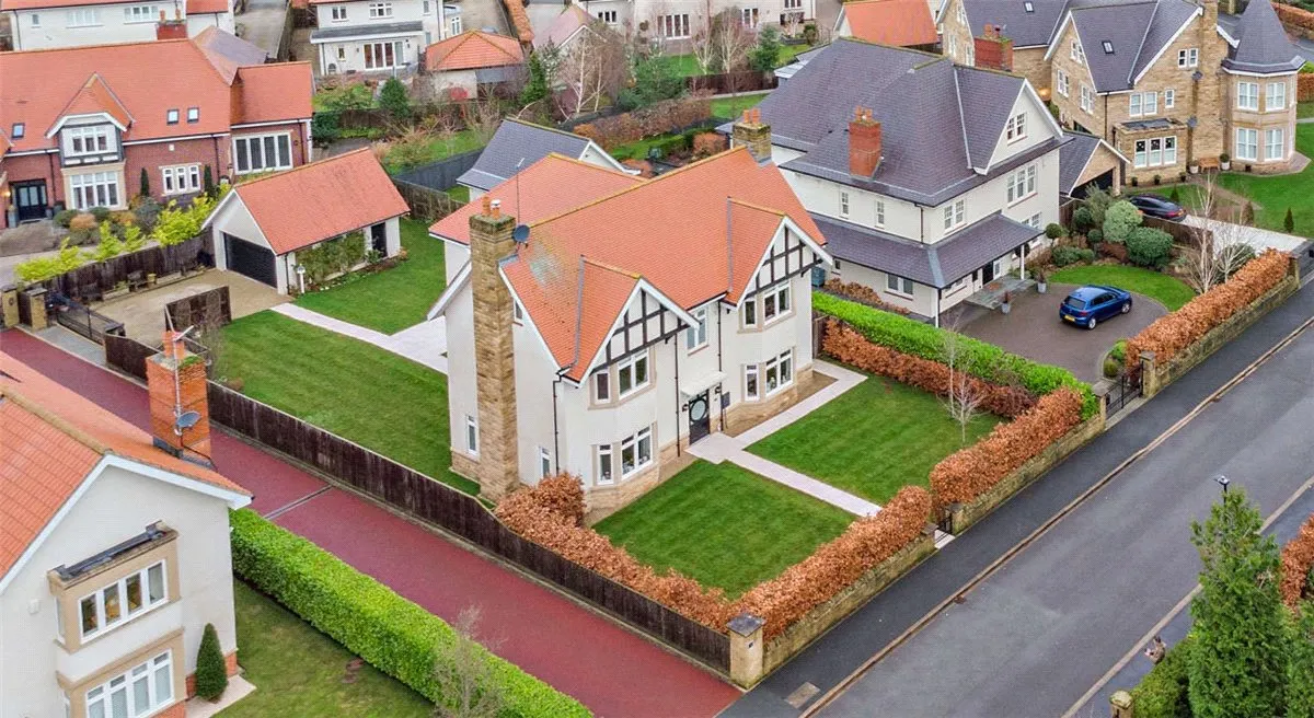 Sussex Avenue, Harrogate, HG1, photo 2