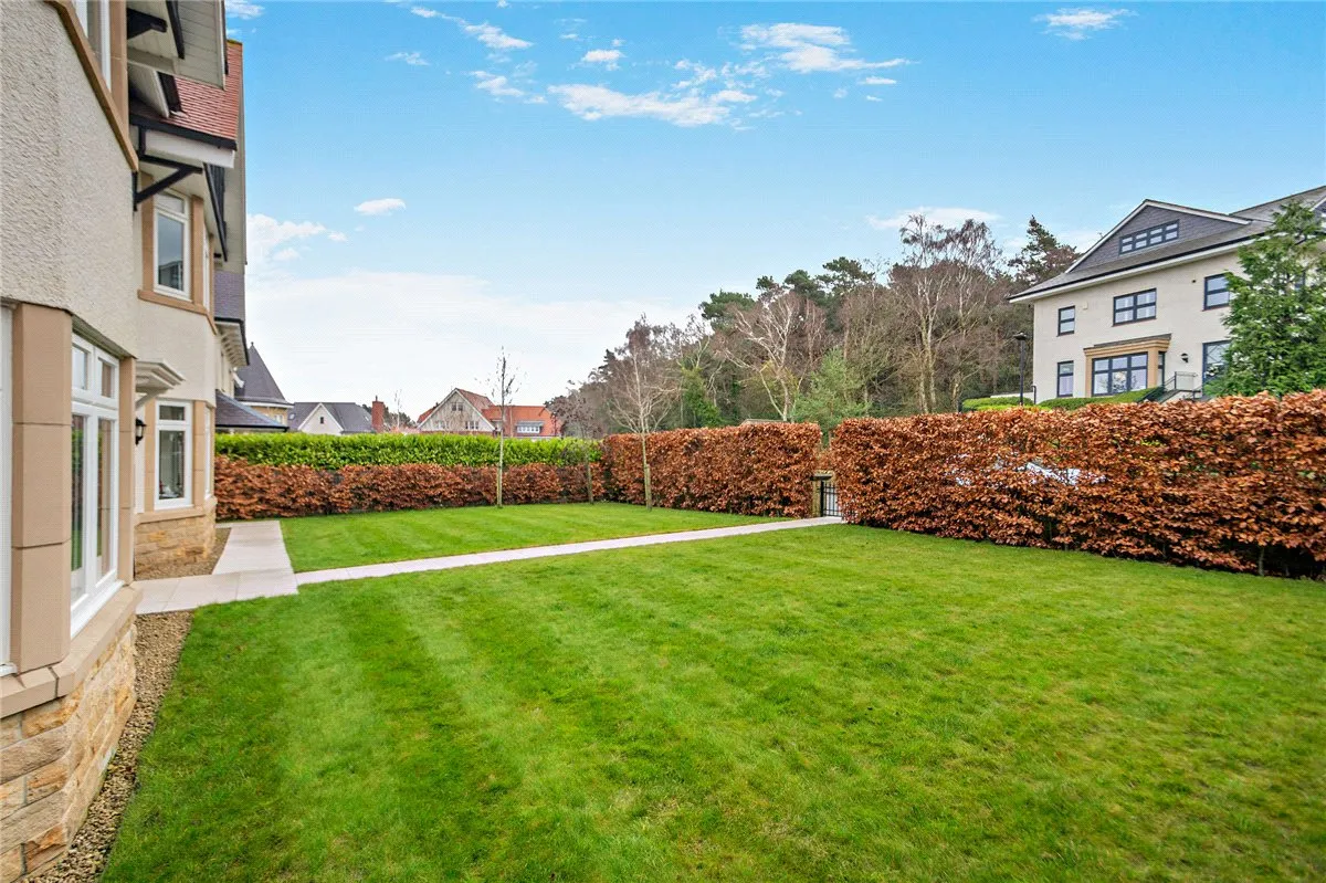 Sussex Avenue, Harrogate, HG1, photo 17