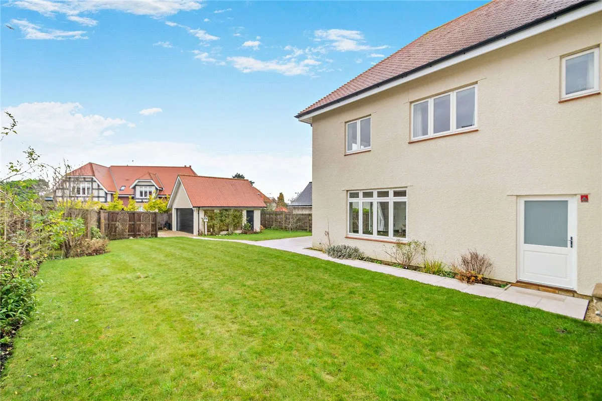 Sussex Avenue, Harrogate, HG1, photo 16