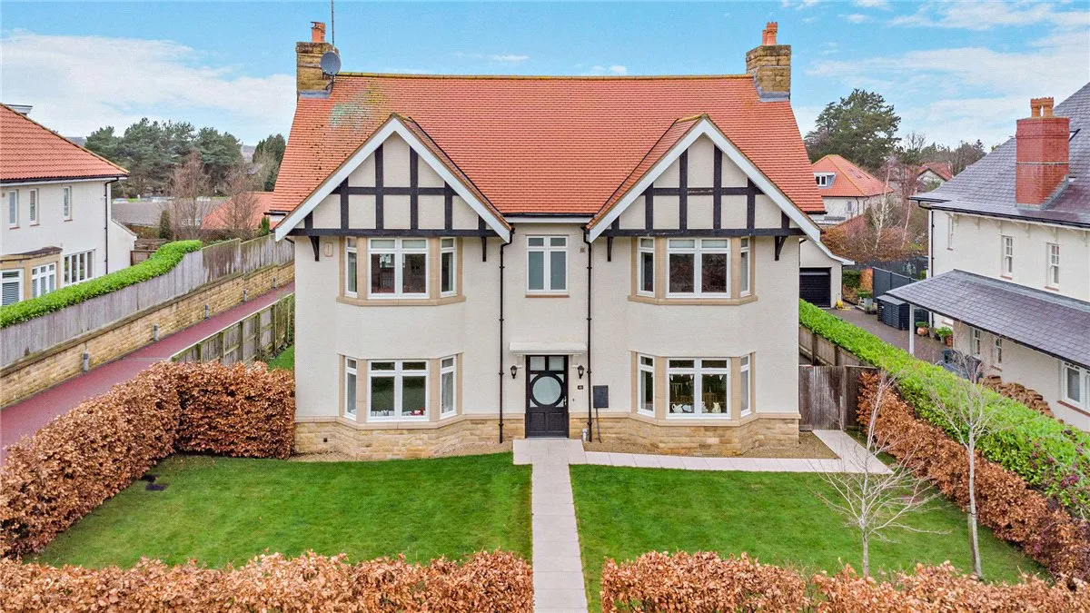 5 bed house for sale, Sussex Avenue, Harrogate, HG1