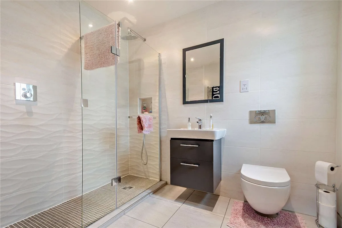 Sussex Avenue, Harrogate, HG1, photo 12