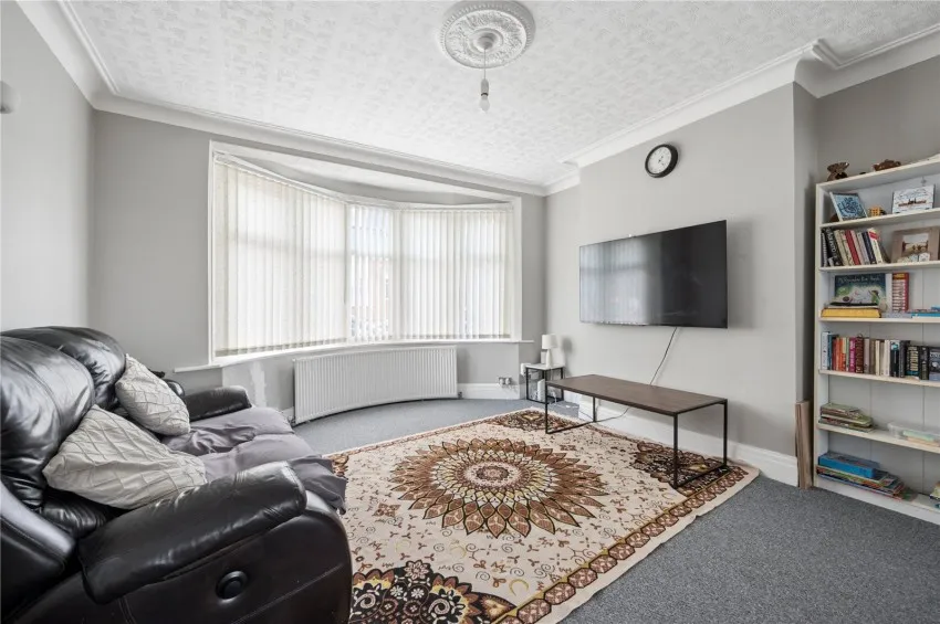 Avonlea Drive, Burnage, photo 15