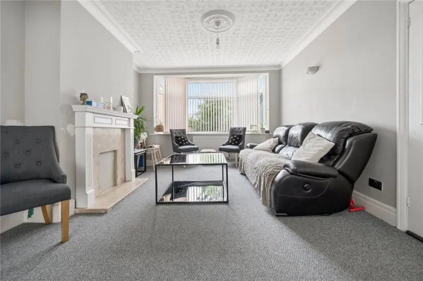 Avonlea Drive, Burnage, photo 16