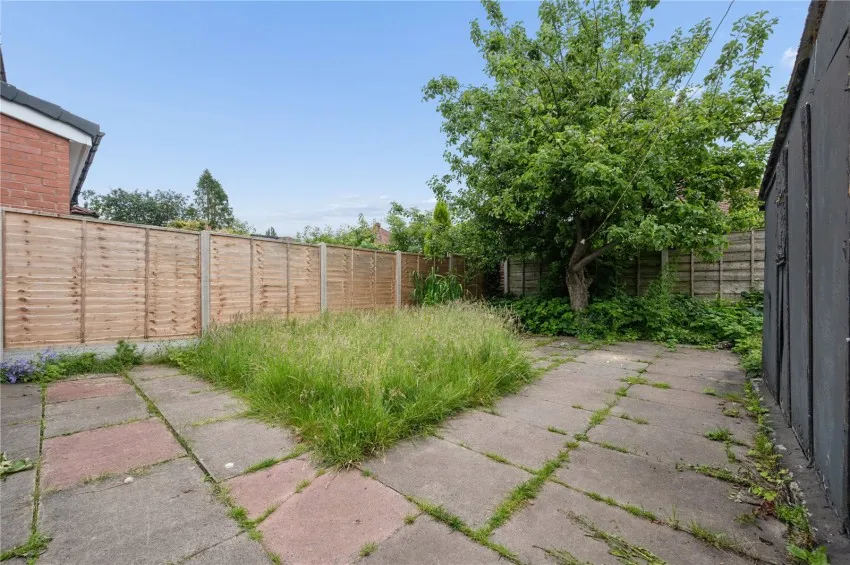 Avonlea Drive, Burnage, photo 9