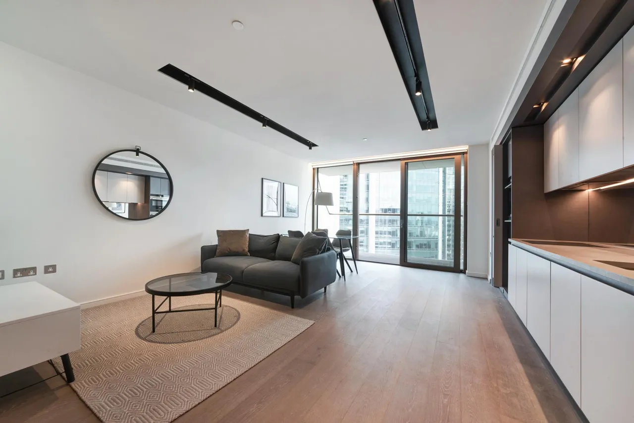 1 bed flat for sale, One Park Drive, London, E14
