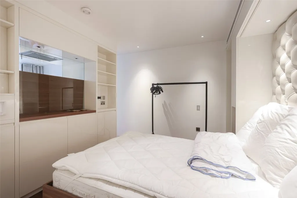 Moor Lane, Moorgate, EC2Y, photo 15