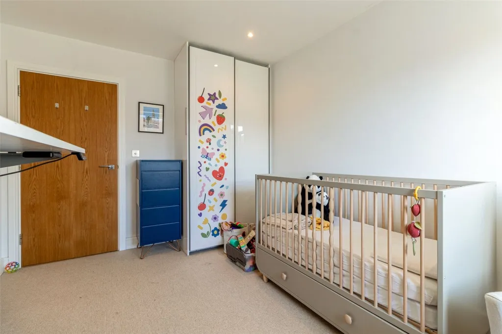 Silverworks Close, Colindale, NW9, photo 15