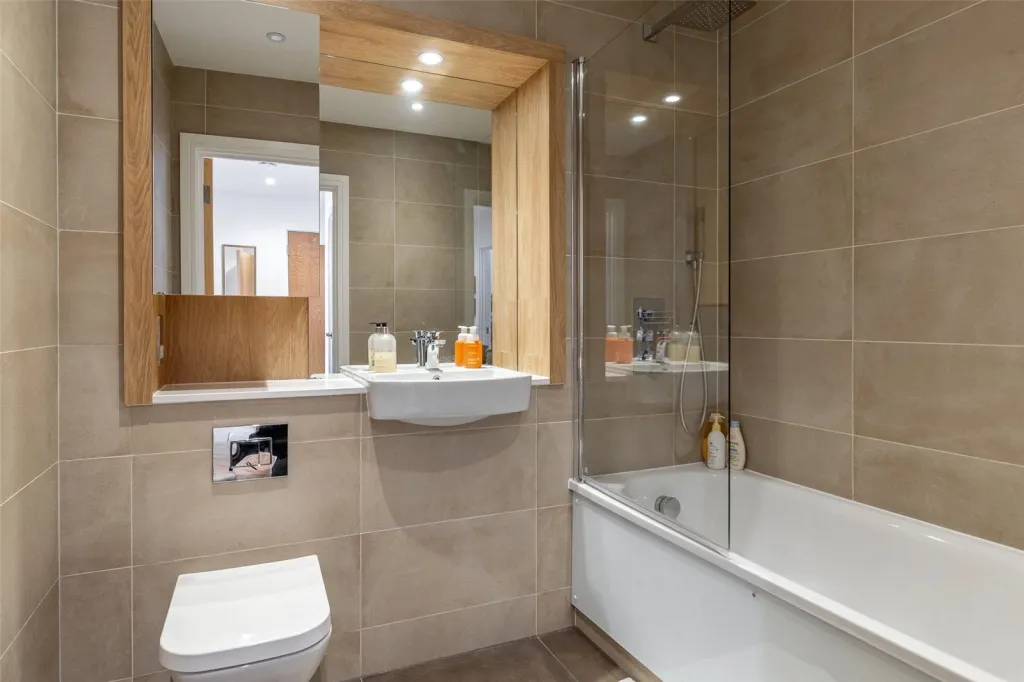 Silverworks Close, Colindale, NW9, photo 16