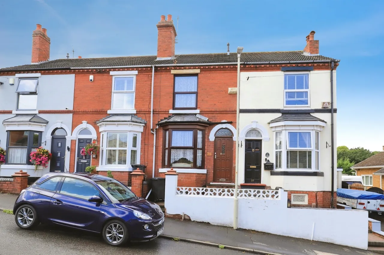 2 bed house for sale — Yardley Street, Stourbridge