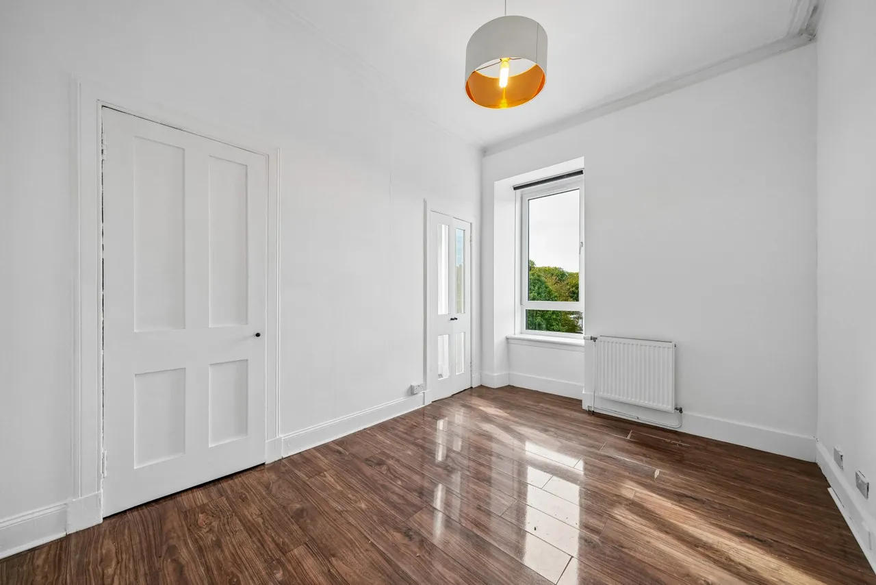 Busby Road, Clarkston, G76, photo 11