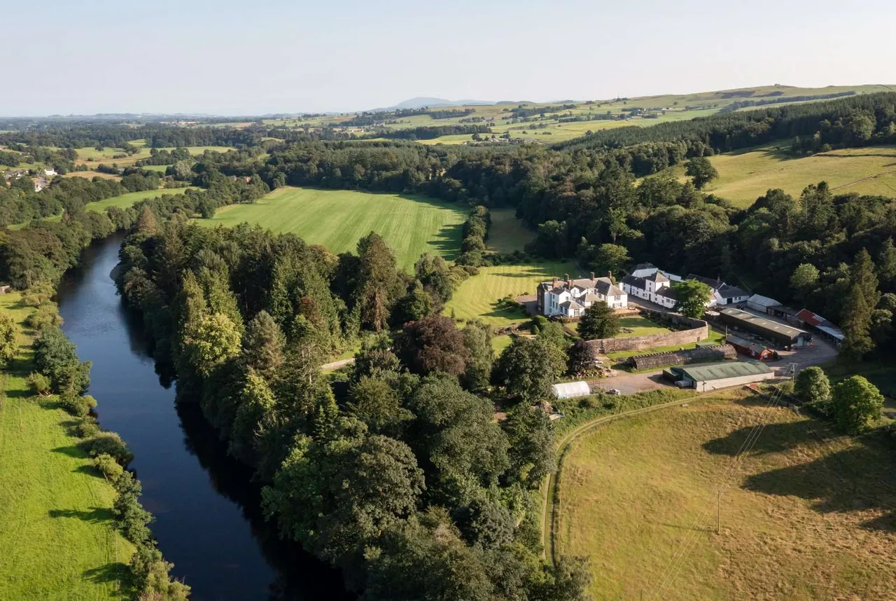 Blackwood Estate, Auldgirth, Dumfries, Dumfries and Galloway, DG2 0UA, photo 5