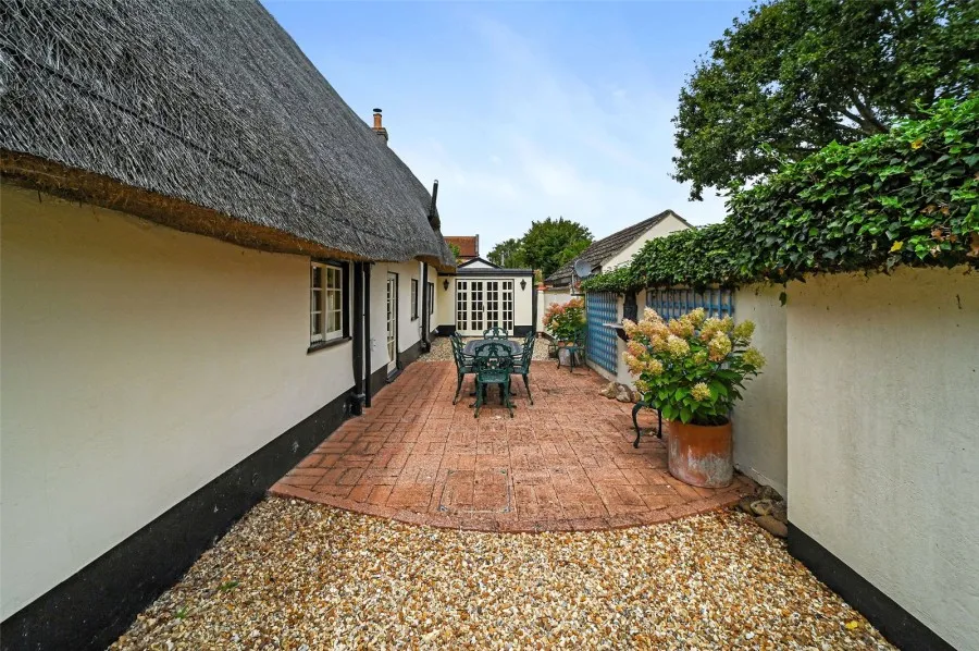 with 5 bedrooms in Barkway, Nr Royston, SG8, photo 18