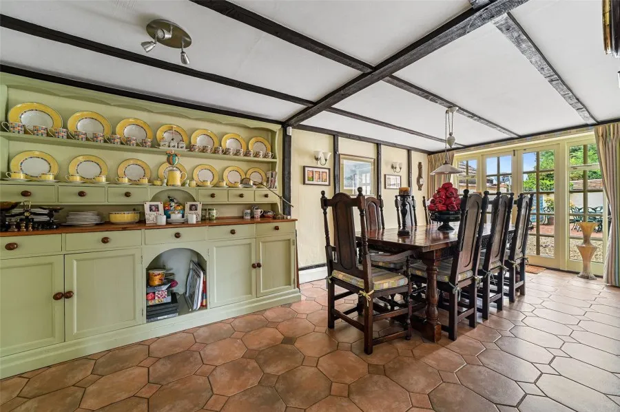 with 5 bedrooms in Barkway, Nr Royston, SG8, photo 7