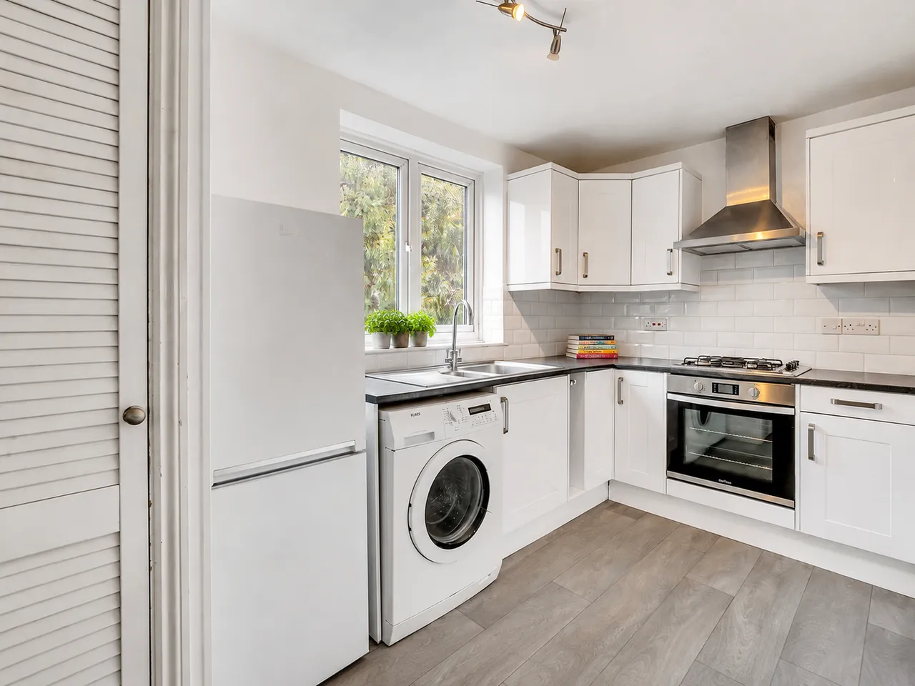 Drewstead Road, Streatham, SW16, photo 2