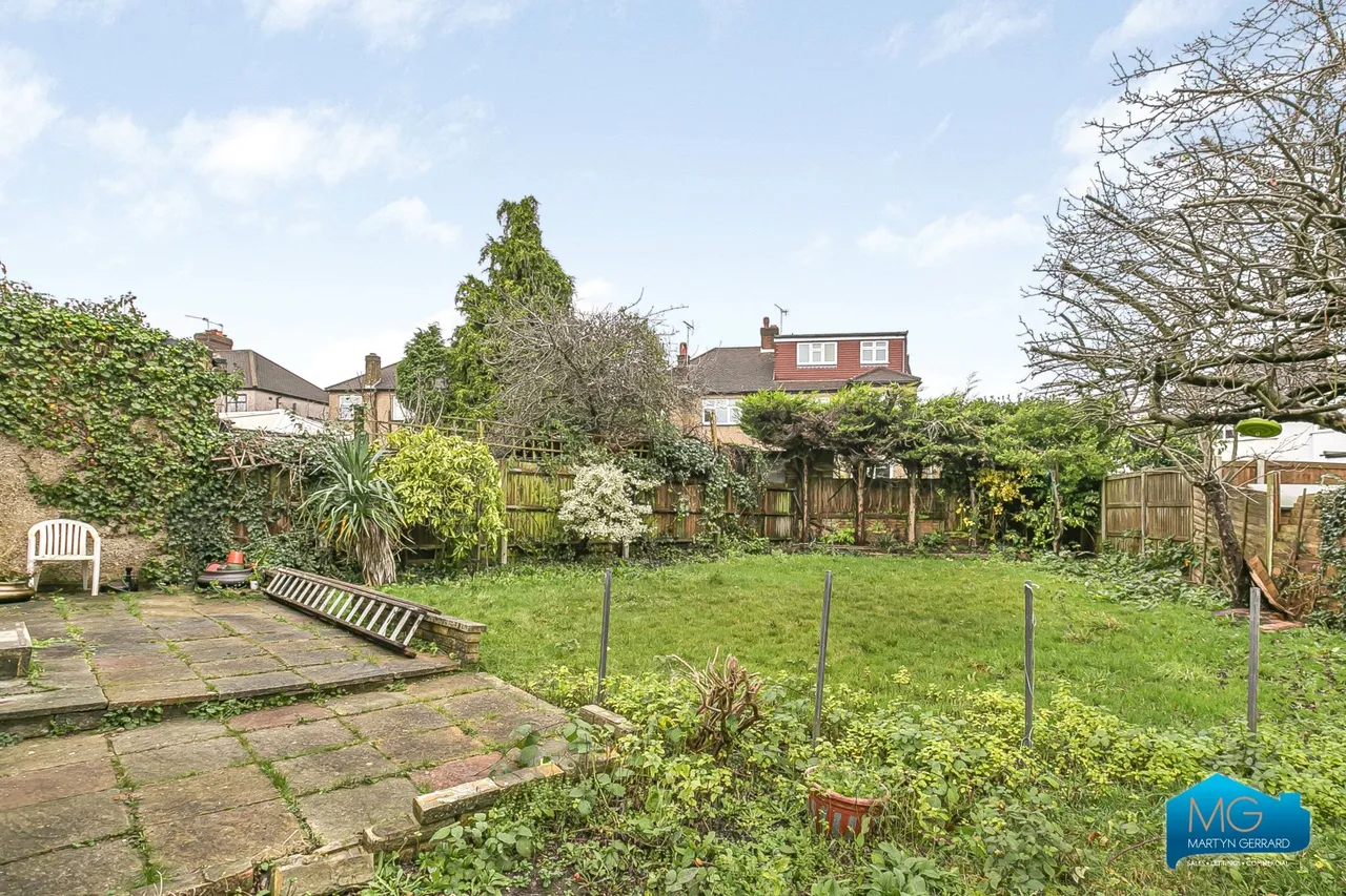 Wycherley Crescent, New Barnet, EN5, photo 15