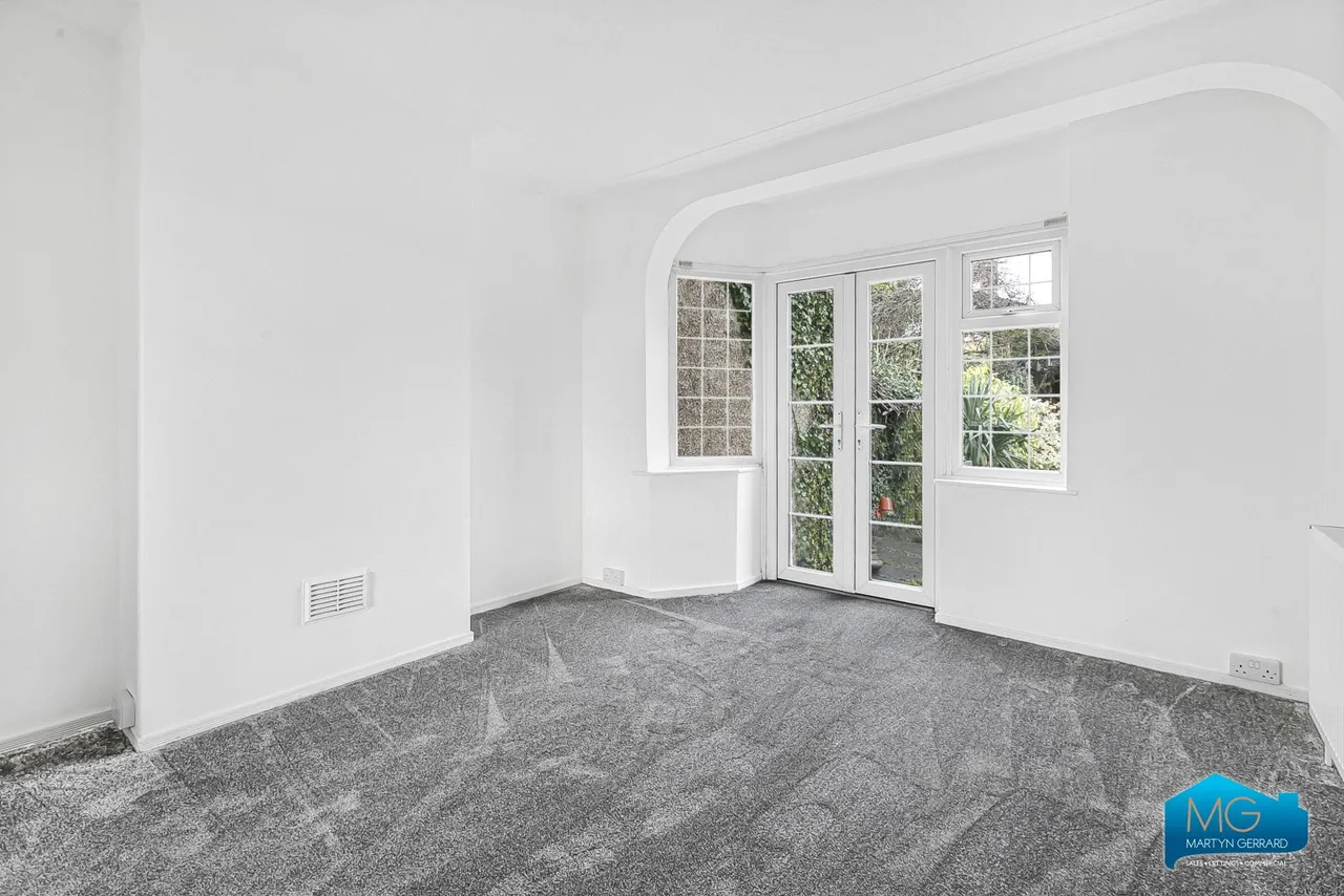 Wycherley Crescent, New Barnet, EN5, photo 11