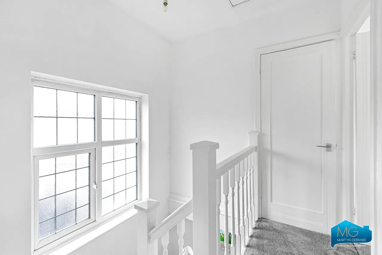Wycherley Crescent, New Barnet, EN5, photo 6