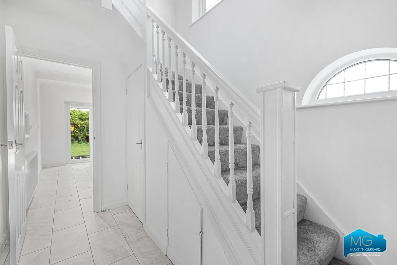 Wycherley Crescent, New Barnet, EN5, photo 10