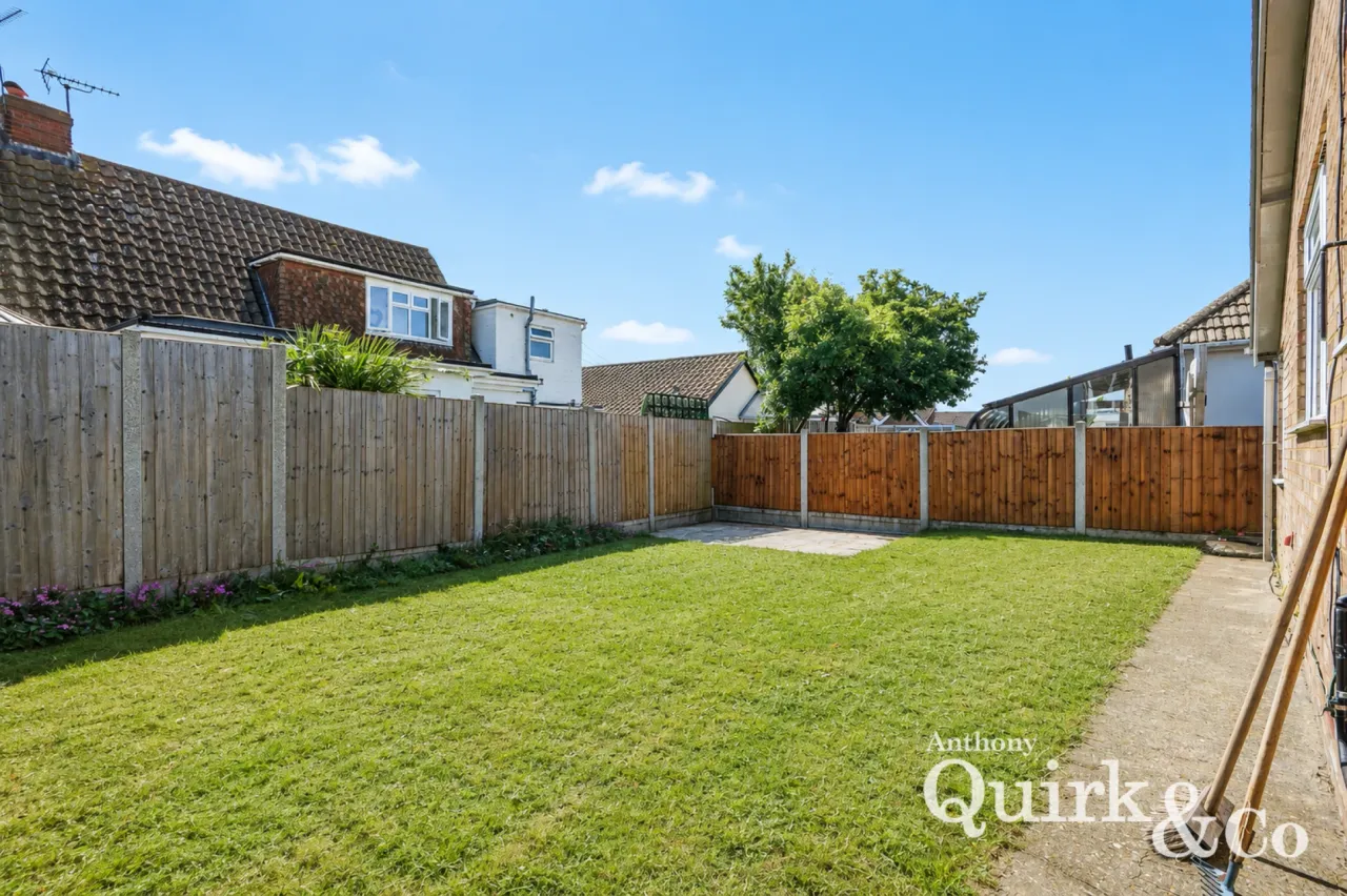 Norton Avenue, Canvey Island, SS8, photo 11