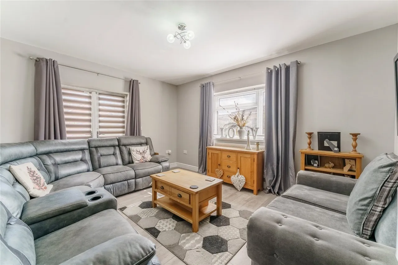 Ings Walk, South Kirkby, WF9, photo 11