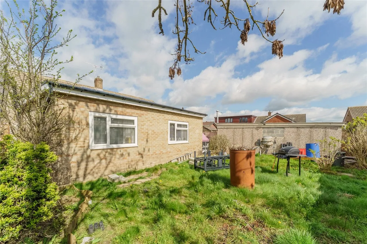 Ings Walk, South Kirkby, WF9, photo 27