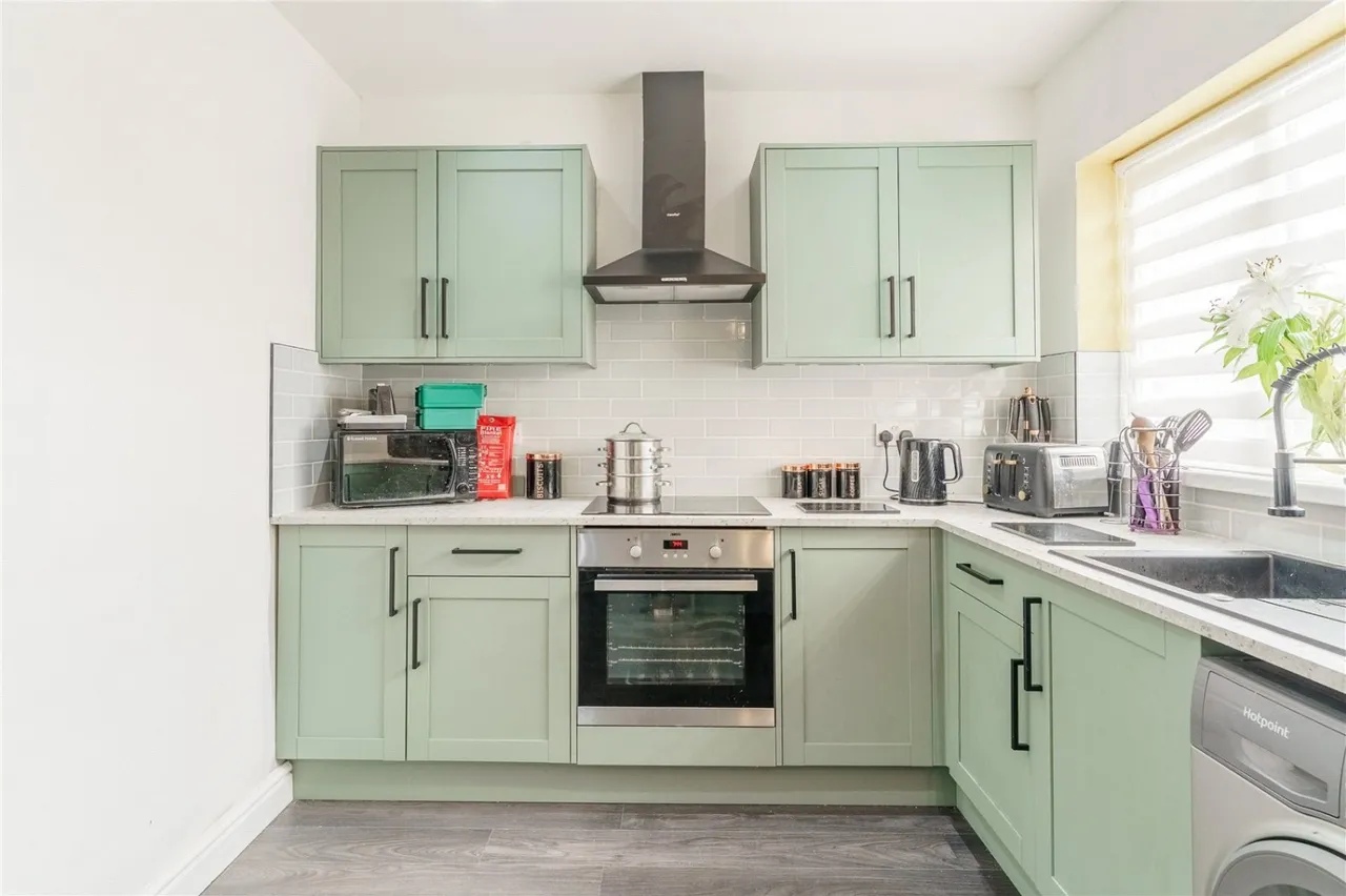 Ings Walk, South Kirkby, WF9, photo 6