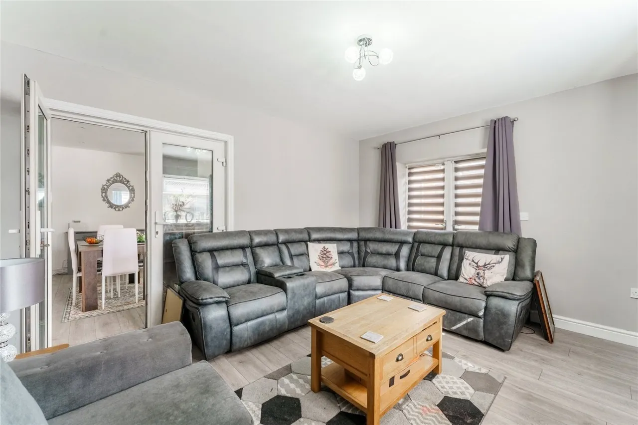 Ings Walk, South Kirkby, WF9, photo 4