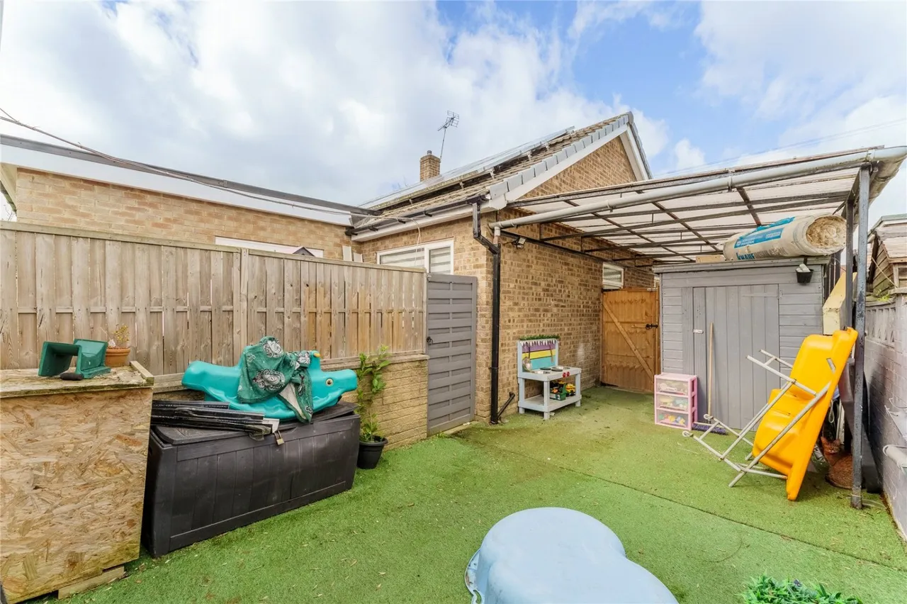 Ings Walk, South Kirkby, WF9, photo 25