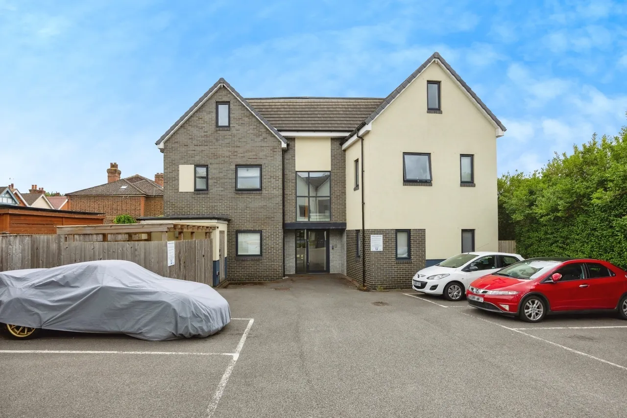 3 bed flat for sale, Onslow Road, Guildford, GU1