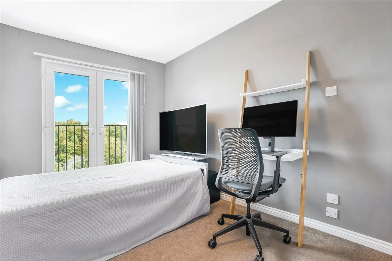 East Greenlees Gardens, Cambuslang, Lanarkshire, G72, photo 16