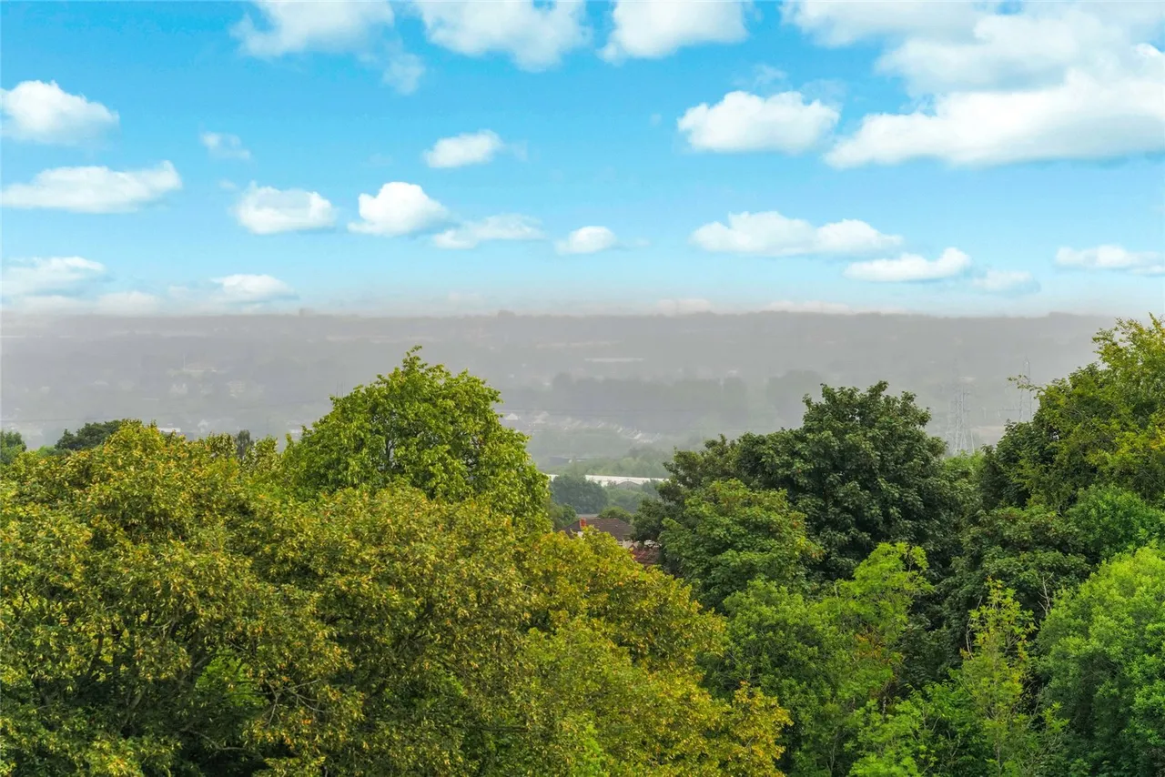 East Greenlees Gardens, Cambuslang, Lanarkshire, G72, photo 24