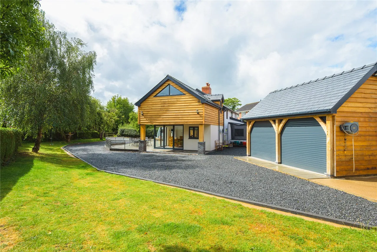 Manthrig Lane, Caersws, Powys, SY17 5EU, photo 26