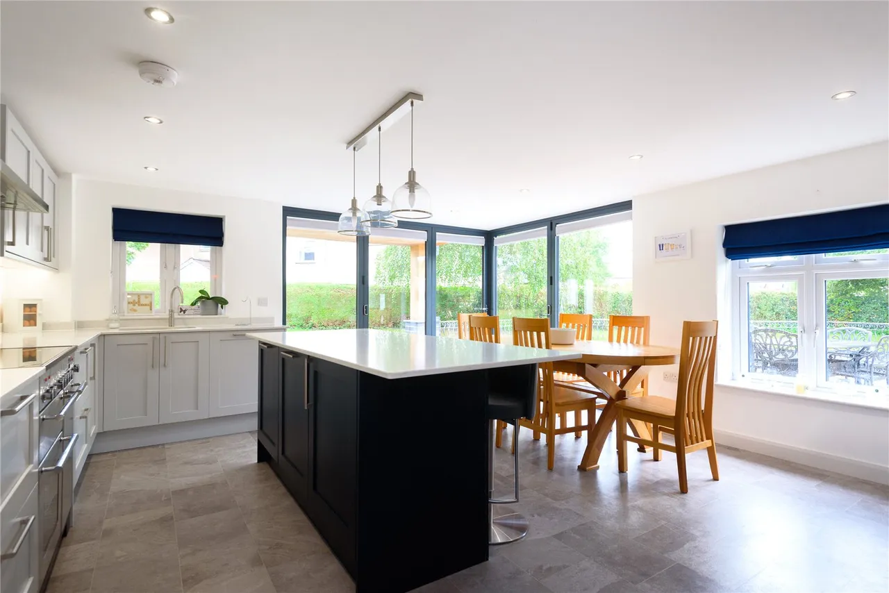 Manthrig Lane, Caersws, Powys, SY17 5EU, photo 2