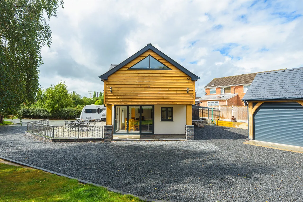 Manthrig Lane, Caersws, Powys, SY17 5EU, photo 40