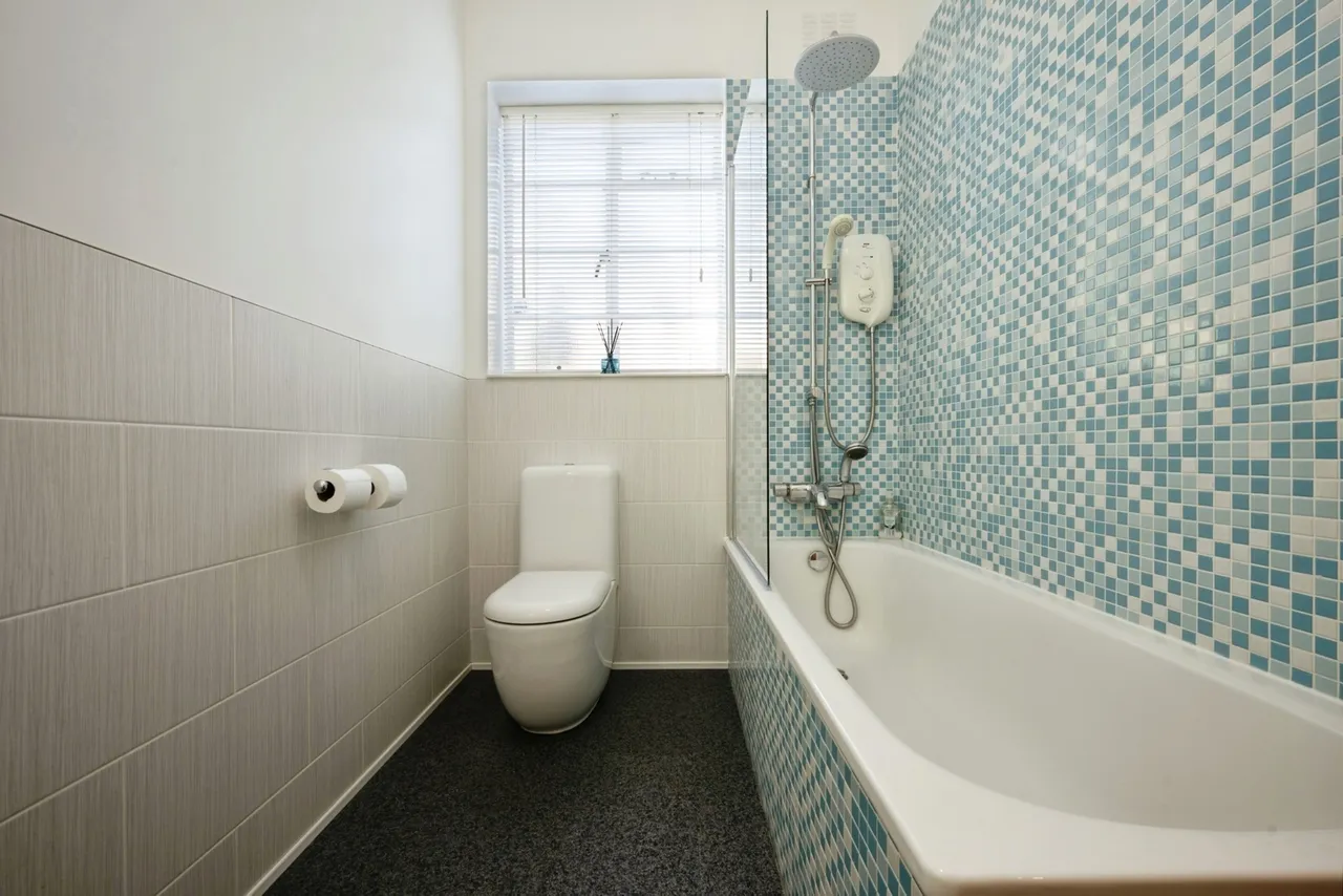 Bromham Road, Bedford, MK40, photo 11