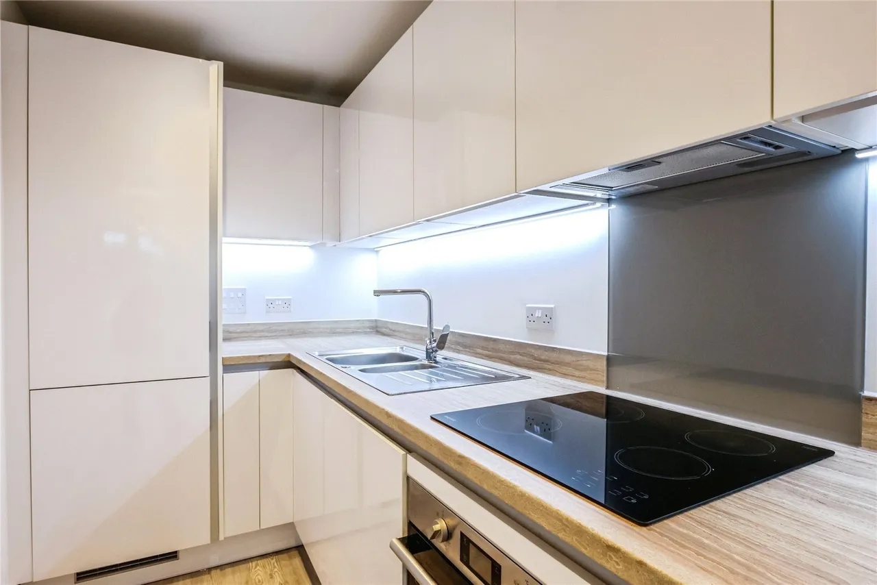 West Cliff Road, Bournemouth, BH2, photo 5