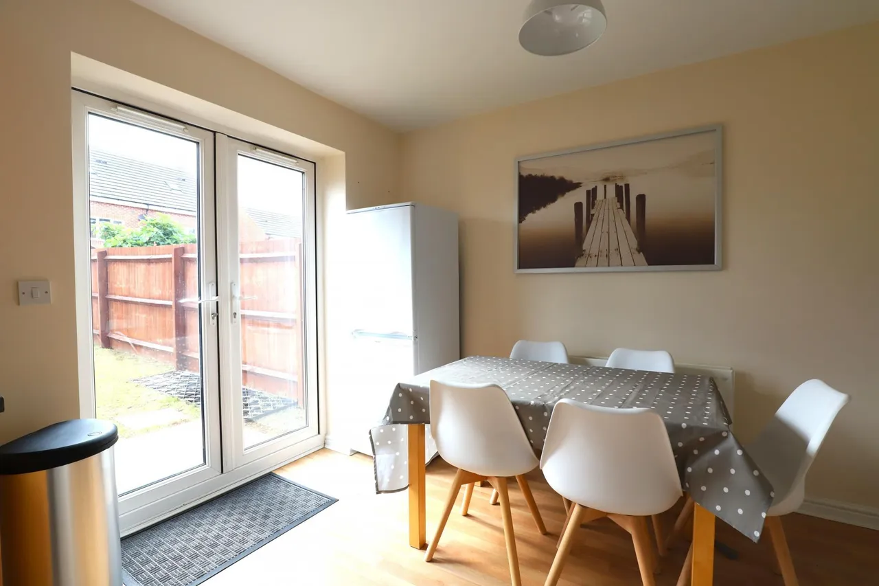 1 Bedroom at Godwin Way, Trent Vale, ST4, photo 5