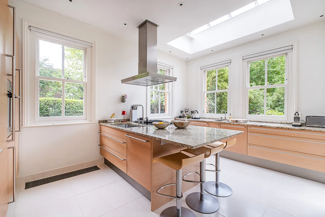 Upper Park Road, Kingston Upon Thames..., photo 8