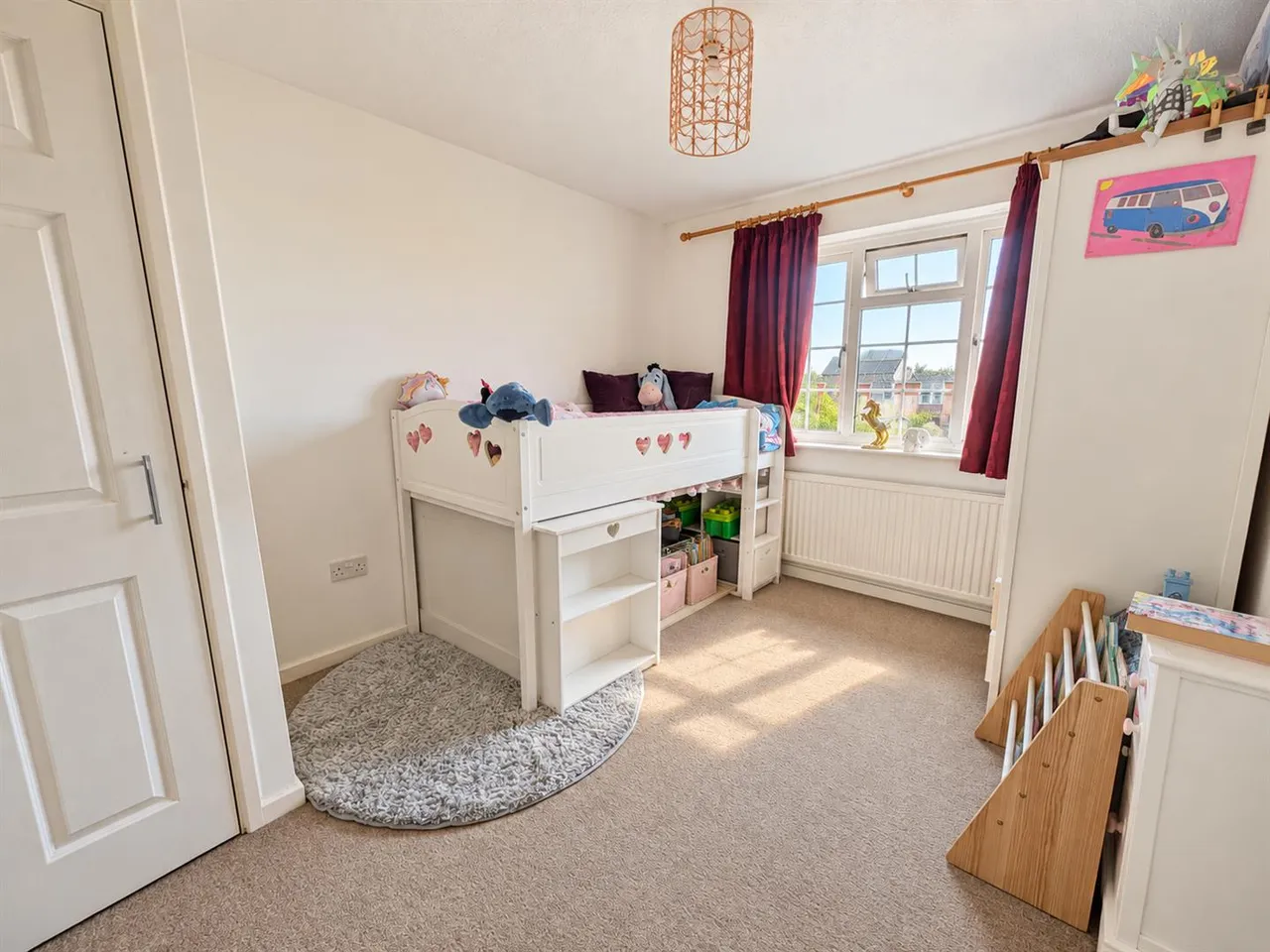 Larnach Close, Uckfield, TN22, photo 11