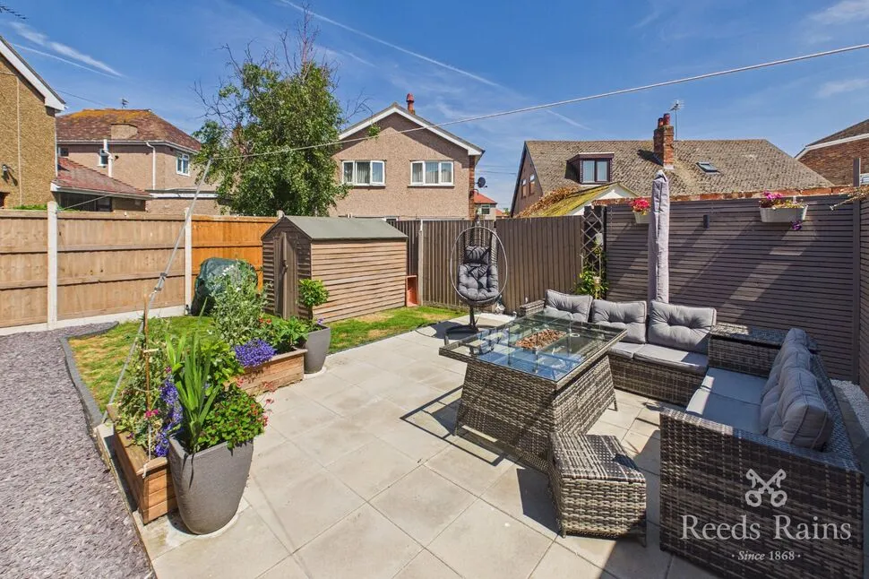 Lynton Walk, Rhyl, LL18, photo 6