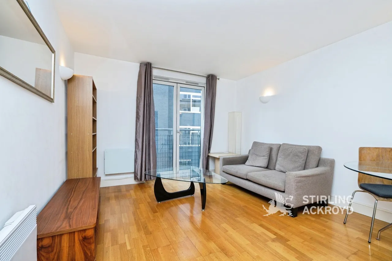 Plumbers Row, Aldgate, E1, photo 9