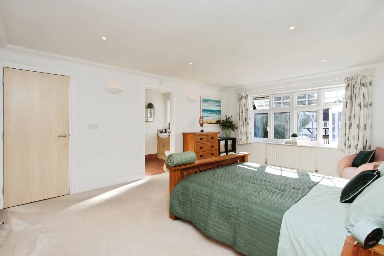 Yardley Close, Tonbridge, TN9, photo 19