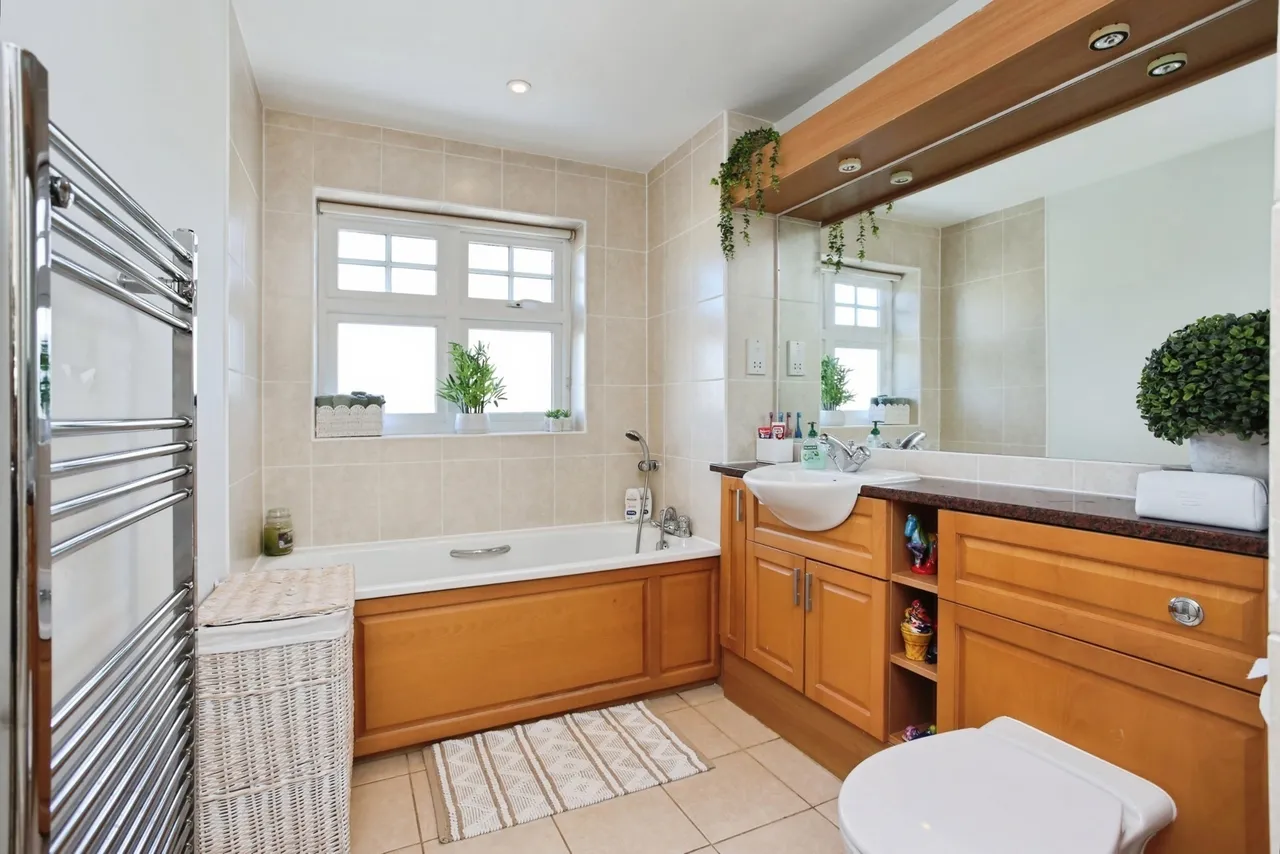 Yardley Close, Tonbridge, TN9, photo 13