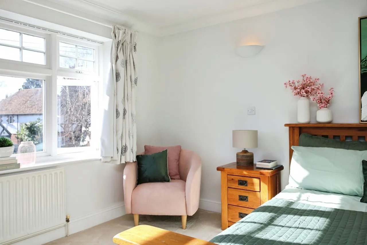Yardley Close, Tonbridge, TN9, photo 17