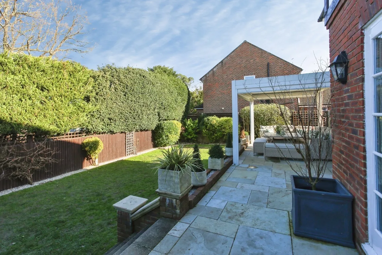 Yardley Close, Tonbridge, TN9, photo 18