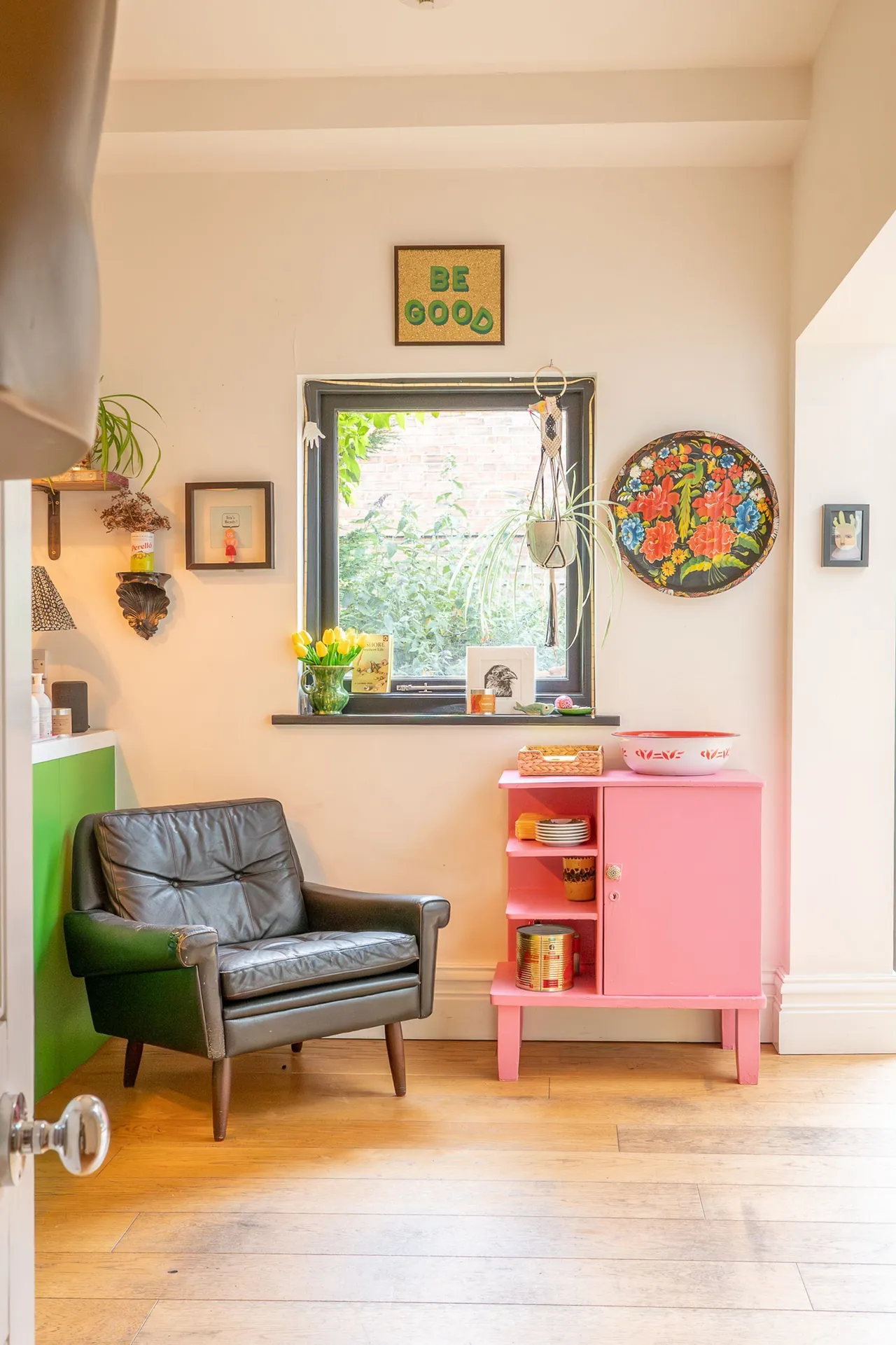 Magnificent Victorian Home with Two B, photo 13