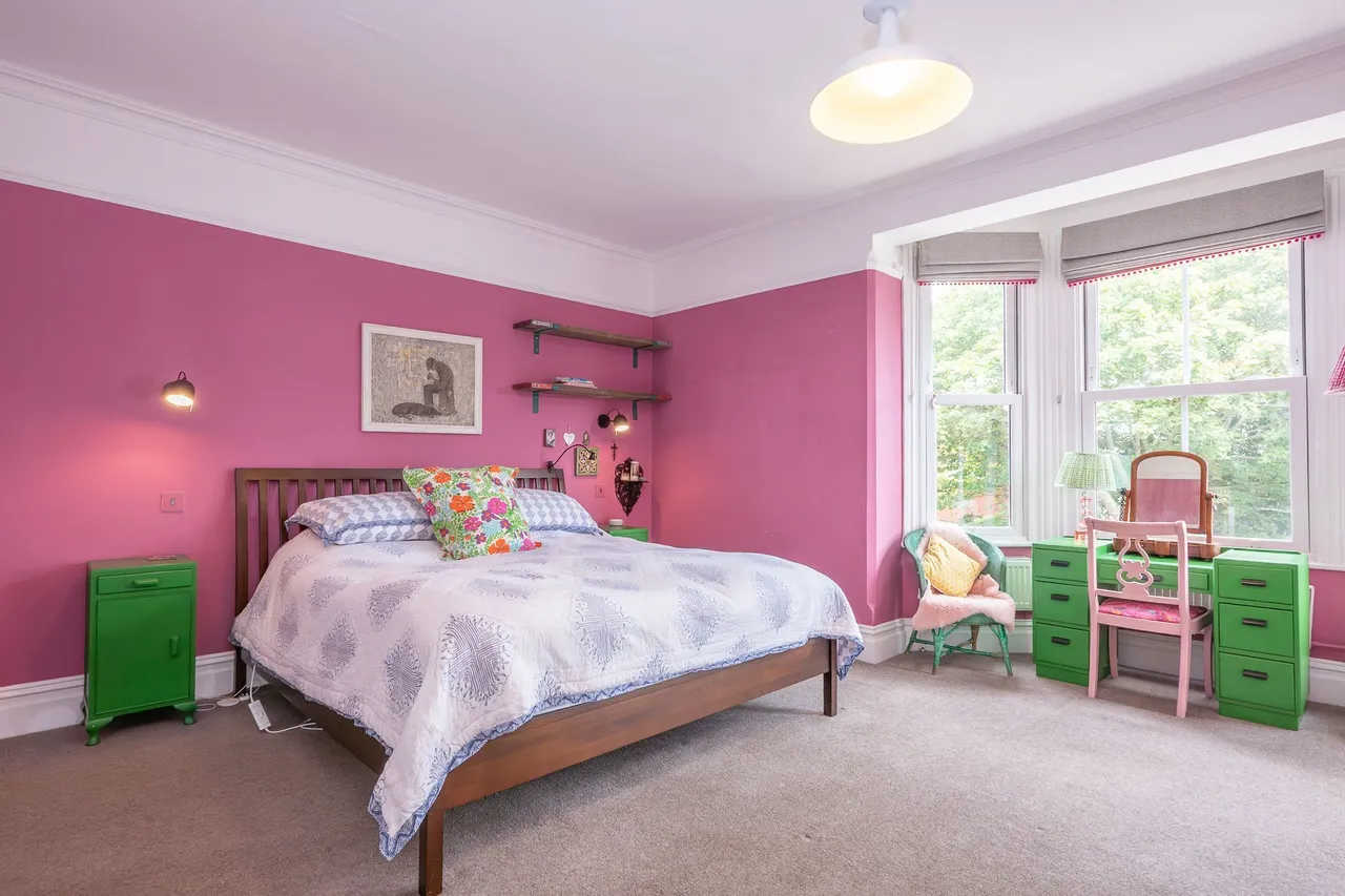 Magnificent Victorian Home with Two B, photo 25